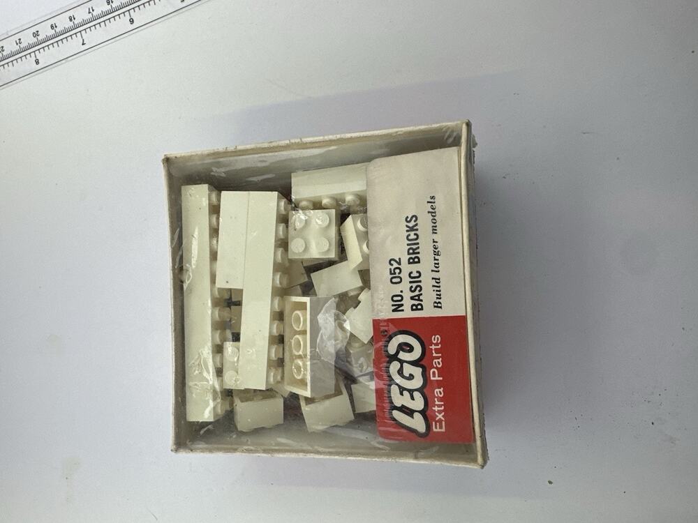 Vintage 1966 LEGO Set Extra Parts Brand New Sealed No 052 Fast Shipping Read Fed